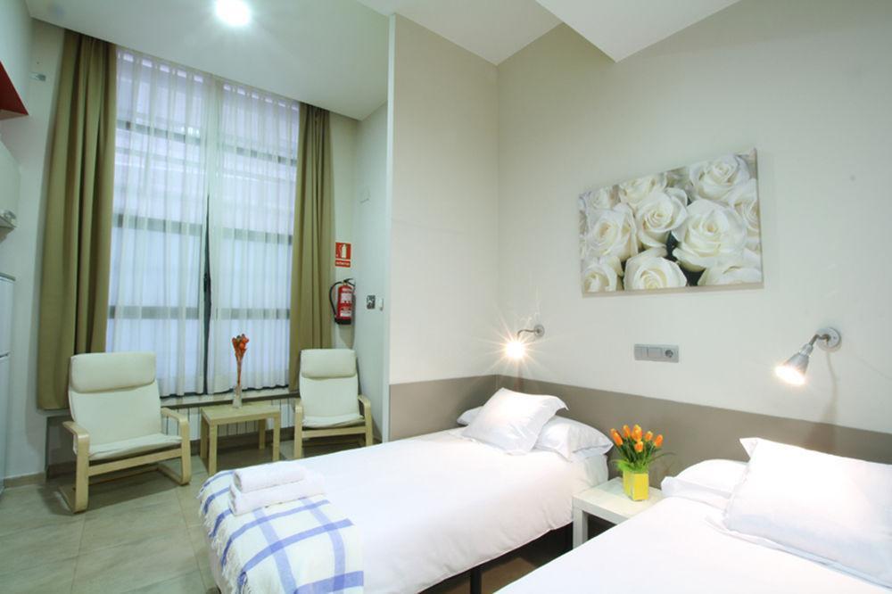 Barcelona Sants Station Apartments Exterior foto